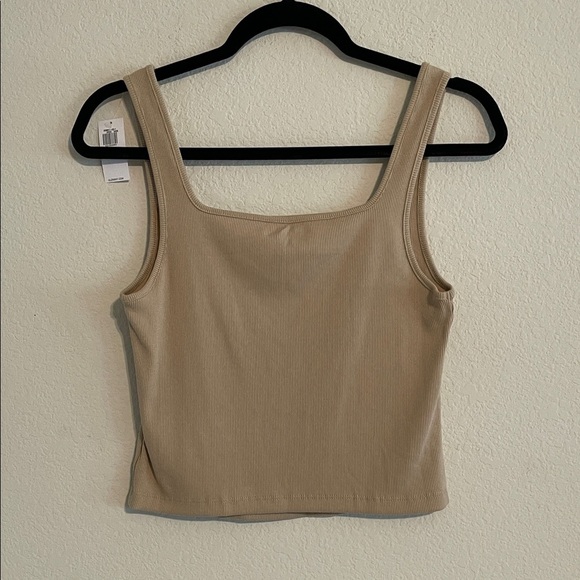 Old Navy Women Tan Ribbed Cropped Tank Top Large Contemporary Cotton Causal - Picture 2 of 9